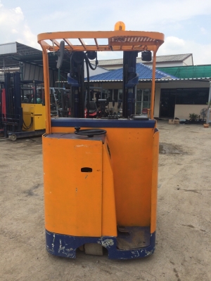 รถนอกถูกๆไฟฟ้ายืนKomatsu 1.5 ตัน 4.8 เมตร FBR15-RS10-480M  ขาย 160,000 ติดต่อ 094-426-7888 จะเด็ด