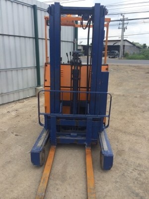 รถนอกถูกๆไฟฟ้ายืนKomatsu 1.5 ตัน 4.8 เมตร FBR15-RS10-480M  ขาย 160,000 ติดต่อ 094-426-7888 จะเด็ด
