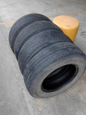 205/70R15 BRIDGESTONE DURAVIS R611 TEL.081-427-3941 205/70R15 BRIDGESTONE DURAVIS R611 TEL.081-427-3941