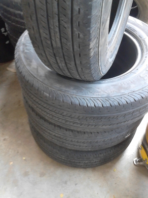 205/70R15 BRIDGESTONE DURAVIS R611 TEL.081-427-3941 205/70R15 BRIDGESTONE DURAVIS R611 TEL.081-427-3941