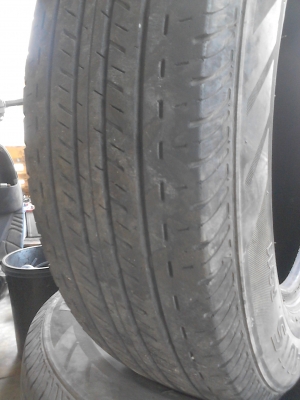 205/70R15 BRIDGESTONE DURAVIS R611 TEL.081-427-3941 205/70R15 BRIDGESTONE DURAVIS R611 TEL.081-427-3941