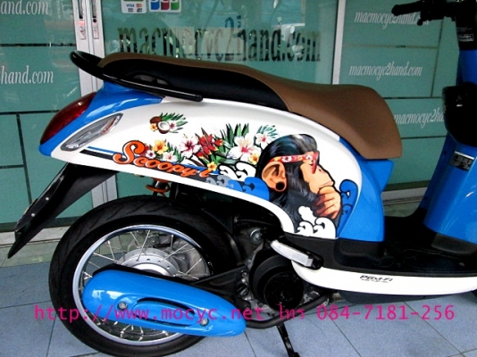 SCOOPY-i  สีน้ำเงินขาว ลายกอลิล่า  รถเดือน ก ค.ปี 2556 แต่งโช๊คหลังมาแล้ว ของแถม 3 รายการ 32900