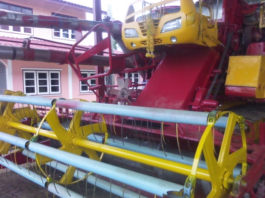 ขายรถเกี่ยวด่วนรุ่นศักดิ์พัฒนาการเกษตร ขายรถเกี่ยวด่วนรุ่นศักดิ์พัฒนาการเกษตร