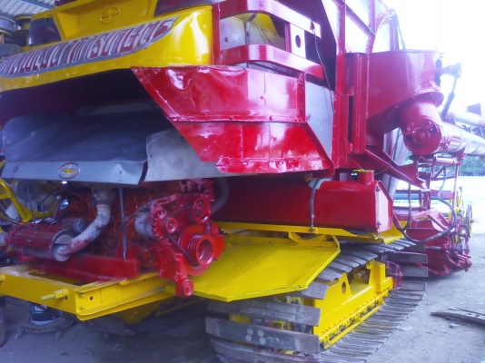 ขายรถเกี่ยวด่วนรุ่นศักดิ์พัฒนาการเกษตร ขายรถเกี่ยวด่วนรุ่นศักดิ์พัฒนาการเกษตร