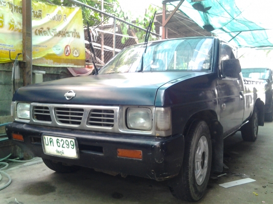 NISSAN BIGM เครื่องแน่น สภาพดี สวยๆ งามๆ NISSAN BIGM เครื่องแน่น สภาพดี สวยๆ งามๆ