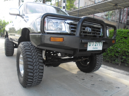 ขายTOYOTA HILUX TIGER 4X4 คานแข็ง ขายTOYOTA HILUX TIGER 4X4 คานแข็ง