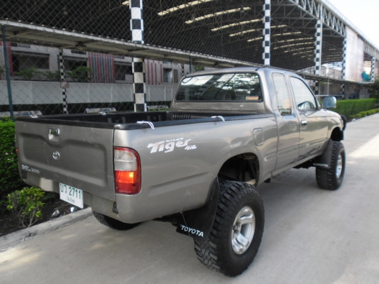 ขายTOYOTA HILUX TIGER 4X4 คานแข็ง ขายTOYOTA HILUX TIGER 4X4 คานแข็ง