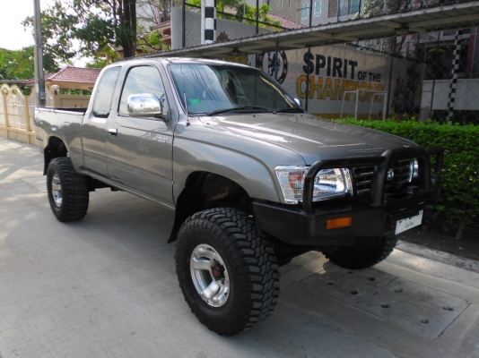 ขายTOYOTA HILUX TIGER 4X4 คานแข็ง