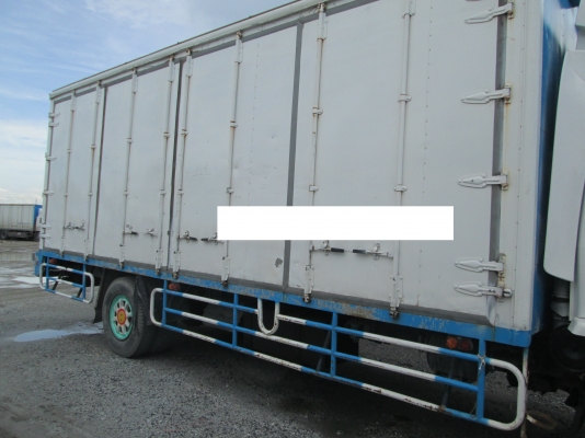 ขายรถบรรทุก 6 ล้อ