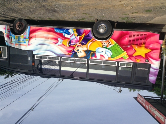 รถบัส สวยๆๆสภาพดี สนใจโทร081-8537518