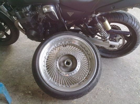 ขาย ล้อโตแต่ STEED เบอร์ 240 / 40 /18 กว้าง 9 นิ้ว