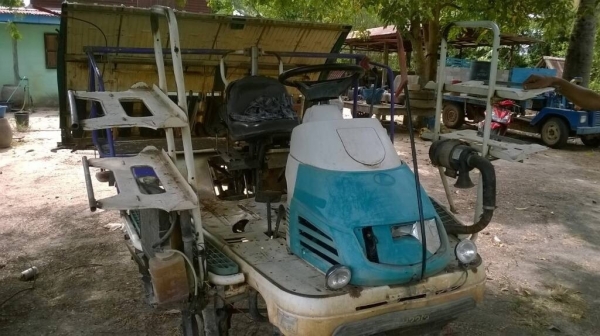 รถดำนา คูโบต้า 6 แถว  18 แรง เครื่องดีเซล