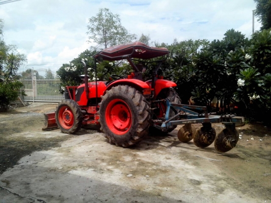 รถไถนาM7040 พร้อมเล่มทะเบียนปี52 รถไถนาM7040 พร้อมเล่มทะเบียนปี52