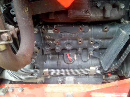 รถไถนาM7040 พร้อมเล่มทะเบียนปี52 รถไถนาM7040 พร้อมเล่มทะเบียนปี52