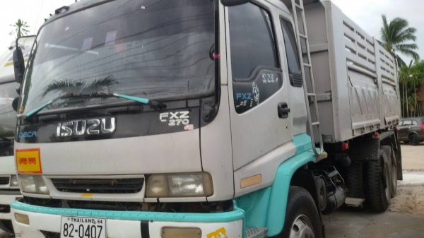 ขายเดสก้า 270 ดั๊ม มีระบบลากพ่วง ราคา 1,520,000 บาท