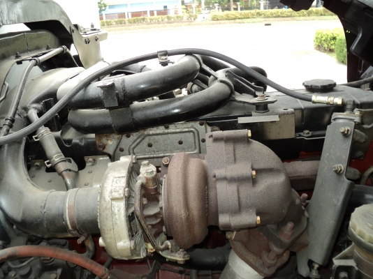 ขายอีซูซุเด้กก้า(หัวยกไฟฟ้า) (คัสซีใหญ่พิเศษ) 10 ล้อ ยาง 900-20 เครื่องยนต์เทอร์โบอินเตอร์ บรรทุกรถเกี่ยวข้าว รถตีดิน