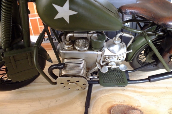 ขายโมเดลสังกะสีรถคลาสสิค หายาก น่าสะสม