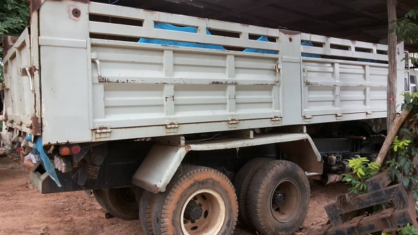 ***ขายแล้วครับขอบคุณ Truck2hand ** บ.ต่อรอง**ขาย10ล้อ2เพลาดั้มสวยๆ HINO FM1M EM100-220HP เครื่องเดิมเกียร์เดิม เครื่องแน่นแห้งดี ไม่เยิ้ม เกียร์ดีไม่มีหลุด ช่วงล่างเดิมคัสซีสวยเดิมไม่มีปะไม่มีดาม กระบะดั้มเหล็กสภาพสวย พื้นสวยข้างสวยไม่ผุ หัวเก๋งเดิมๆ บางส