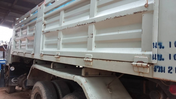 ***ขายแล้วครับขอบคุณ Truck2hand ** บ.ต่อรอง**ขาย10ล้อ2เพลาดั้มสวยๆ HINO FM1M EM100-220HP เครื่องเดิมเกียร์เดิม เครื่องแน่นแห้งดี ไม่เยิ้ม เกียร์ดีไม่มีหลุด ช่วงล่างเดิมคัสซีสวยเดิมไม่มีปะไม่มีดาม กระบะดั้มเหล็กสภาพสวย พื้นสวยข้างสวยไม่ผุ หัวเก๋งเดิมๆ บางส