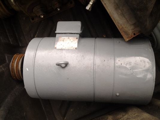 ขาย !! มอเตอร์ 3แรง220v. พร้อมใช้งาน ยี่ห้อมิตซูบิชิ สภาพสวยเดิมๆ พร้อมใช้