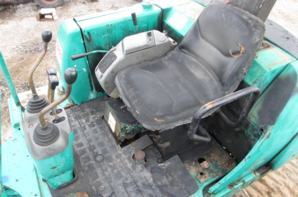 350,000 KOMATSU PC20-7 เก่านอก ขายตามสภาพนะครับ