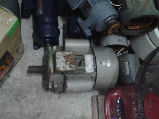 ขาย !! มอเตอร์ 5แรง220v. พร้อมใช้งาน ยี่ห้อ จีน