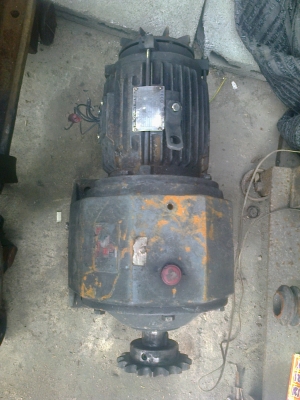 ขาย !! มอเตอร์เกียร์ 3แรง3สาย teco สภาพสวย พร้อมใช้ รอบ1:30