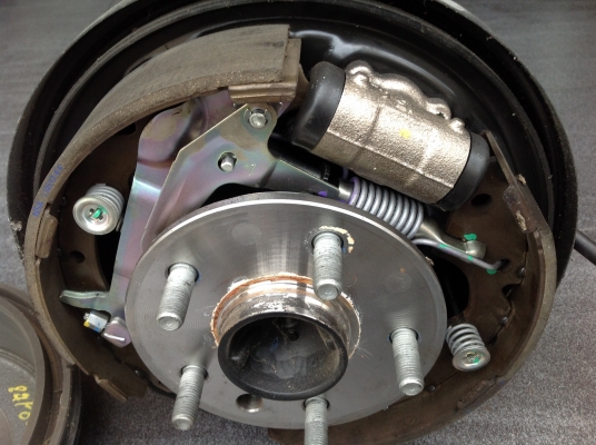 ขายเสื้อเพลาtoyota vigo สวยๆครับ สอบถาม 0859190965