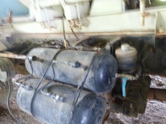 รถฮีโน่ 10 ล้อ ( โม่ปูน ) 320 แรงม้า. ( รถประกอบ ) สนใจติดต่อ 081 - 6079515 รถฮีโน่ 10 ล้อ ( โม่ปูน ) 320 แรงม้า. ( รถประกอบ ) สนใจติดต่อ 081 - 6079515