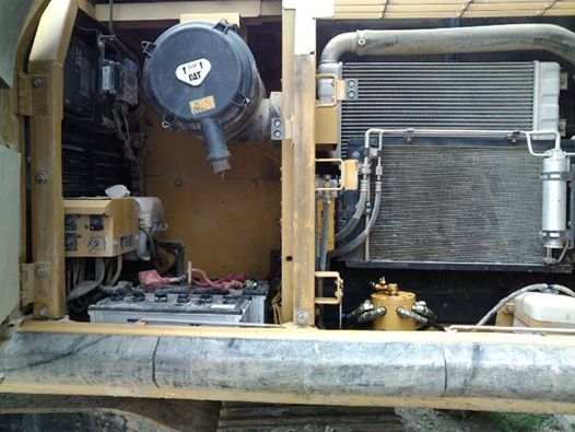 ขายรถแบคโฮ CAT 320 D