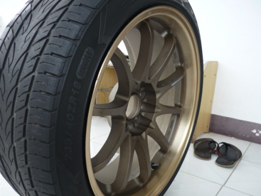 ขายล้อ CE28  9.5 235/40/18 วงเดียวทำเปนยางอะไหล่