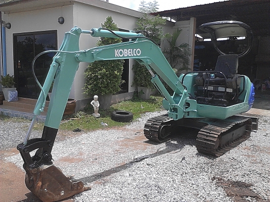 ขายแบคโฮ kobelco sk025-2 ราคาถูกๆครับ