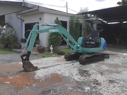 ขายแบคโฮ kobelco sk025-2 ราคาถูกๆครับ