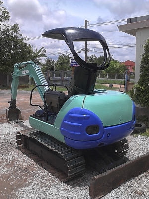 ขายแบคโฮ kobelco sk025-2 ราคาถูกๆครับ