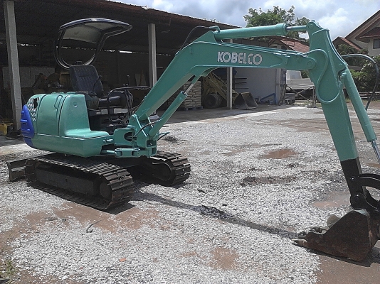 ขายแบคโฮ kobelco sk025-2 ราคาถูกๆครับ
