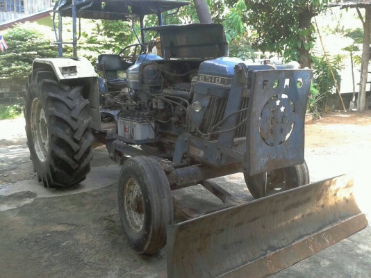 ขายรถไถ FORD