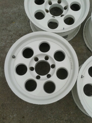 ขาย ล้อPIAA 16x8ลบ20 ขาวๆอวบๆ