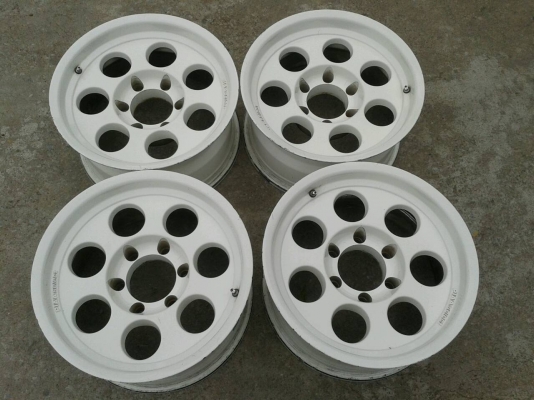 ขาย ล้อPIAA 16x8ลบ20 ขาวๆอวบๆ ขาย ล้อPIAA 16x8ลบ20 ขาวๆอวบๆ