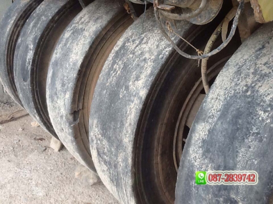 ขายรถบดล้อยาง 9 ล้อ SAKAI รุ่น TS9