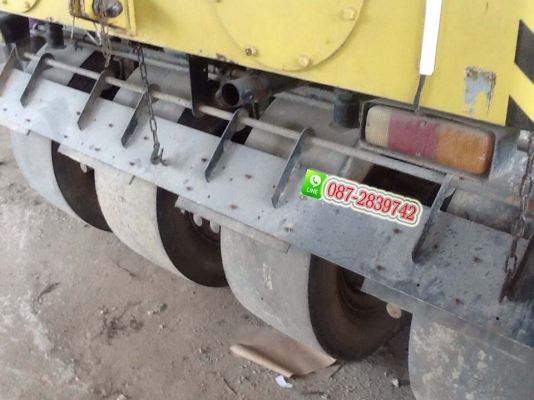 ขายรถบดล้อยาง 7 ล้อ WATANABE