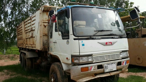 ***ขายแล้วครับขอบคุณ Truck2hand ขาย10ล้อ2เพลาดั้ม ราคาถูกๆHINO FM3MNLD M10C-240HP เครื่องเดิมเกียร์เดิม เครื่องดี แรงดี ช่วงล่างเดิมคัสซีดี ไม่ปะไม่ดาม กระบะดั้มเหล็กสภาพพอใช้ ต้องเก็บพื้นดีข้างพอใช้ ดั้มดีแรงดีไม่ยุบ หัวเก๋งไม่เดิม วางใหม่สภาพดีไม่ผุภายใ