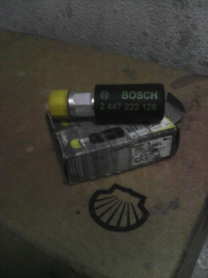 ขายฟิ้ดปั้ม  BOSCH  ของใหม่สั่งให้ลูกค้าแล้วไม่มาเอามี 4 ตัว ขายแบบถูกๆ 4 ตัว 1900 บาท