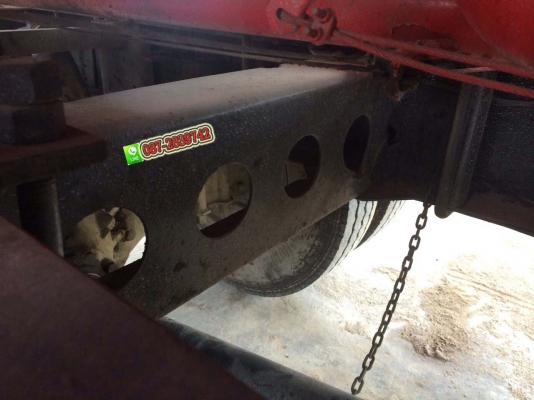 ขายรถบรรทุกนํ้ามัน 6 ล้อ บรรจุ 9,000 ลิตร ISUZU ROCKY 160 แรงม้า