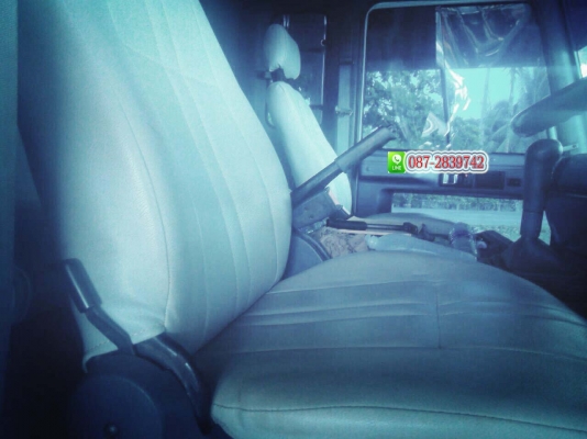 ขายรถบรรทุกนํ้ามัน 6 ล้อ บรรจุ 9,000 ลิตร ISUZU ROCKY 160 แรงม้า