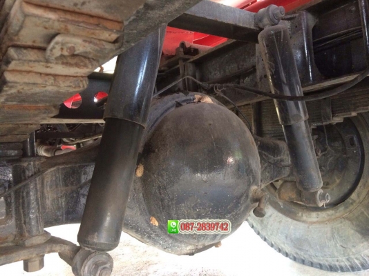 ขายรถบรรทุกนํ้ามัน 6 ล้อ บรรจุ 9,000 ลิตร ISUZU ROCKY 160 แรงม้า