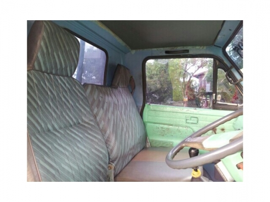 ขายISUZU NKR 110แรง เครื่องดี แคชซีสวย สภาพพร้อมใช้งาน เดิมบรรทุกเครื่องเสียง ขายเพราะได้คันใหม่ ขยายกิจการ สนใจโทร 090-8588220คุณนะ