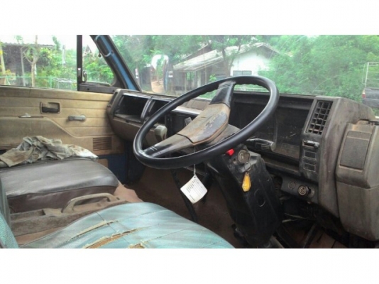 ขายISUZU NPR115แรง เครื่องดี แคชซีสวย เฟืองท้ายใหญ่F ยางดี ภายในสวย เอกสารพร้อมโอน สนใจโทร 090-8588220คุณนะ