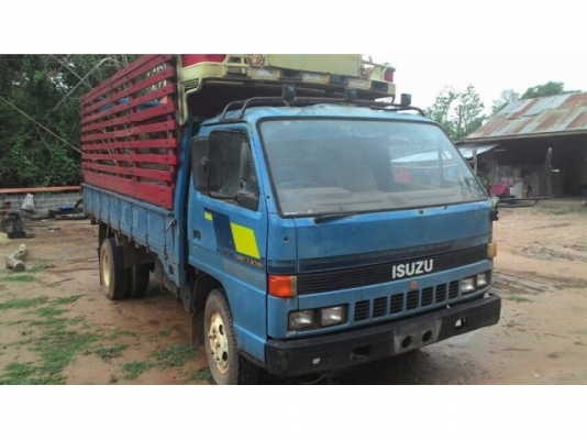 ขายISUZU NPR115แรง เครื่องดี แคชซีสวย เฟืองท้ายใหญ่F ยางดี ภายในสวย เอกสารพร้อมโอน สนใจโทร 090-8588220คุณนะ