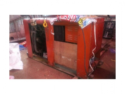 ขายเครื่องปั่นไฟ ขนาด35kva 3เฟส เครื่องยนต์อีซูซุ 4สูบ ไดร์ denyo กล่องนอกแท้ ราคา 110000บาท สนใจโทร 090-8588220คุณนะ