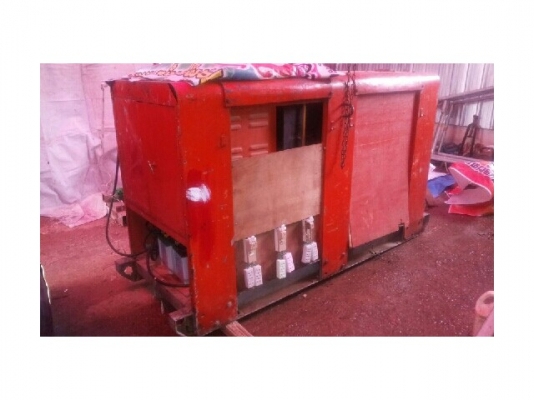 ขายเครื่องปั่นไฟ ขนาด35kva 3เฟส เครื่องยนต์อีซูซุ 4สูบ ไดร์ denyo กล่องนอกแท้ ราคา 110000บาท สนใจโทร 090-8588220คุณนะ